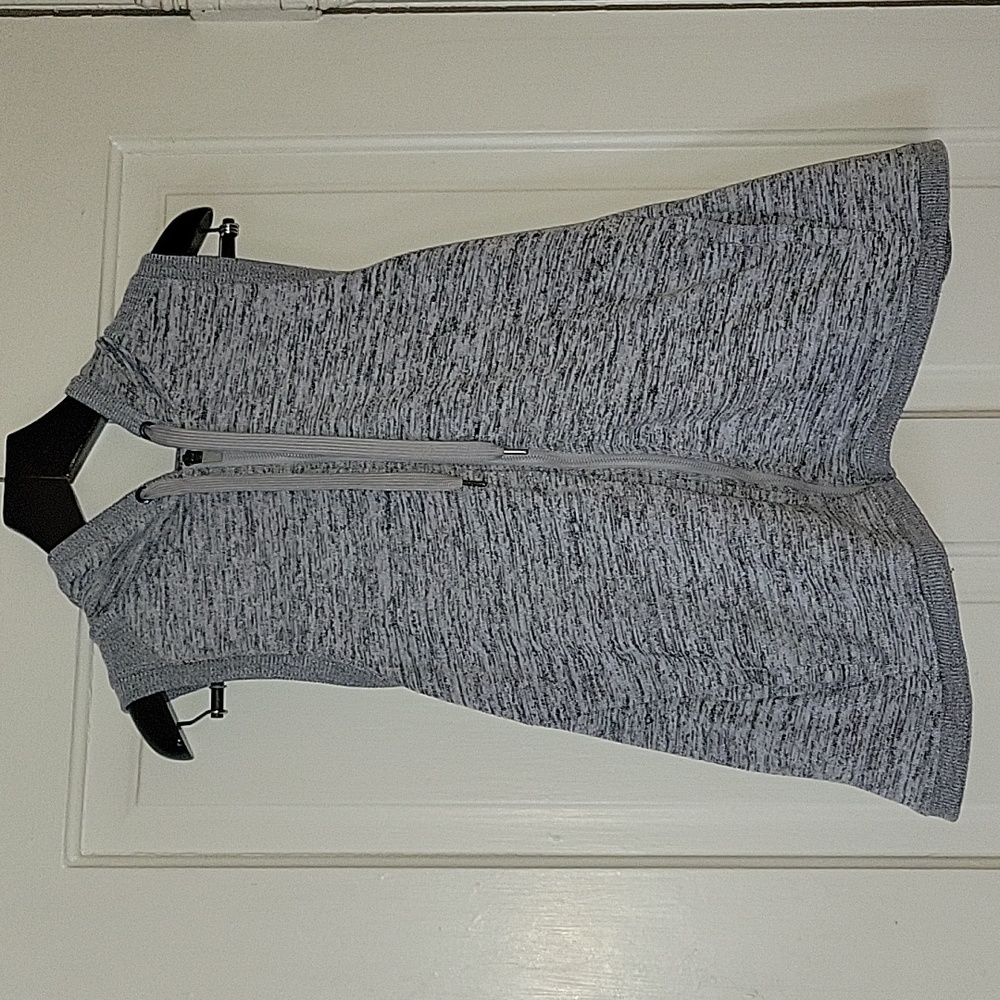 L Active Life sleveless hoodie